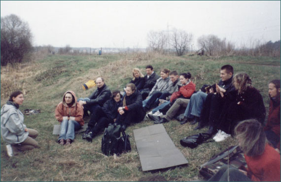 Фоторепортаж с похода по маршруту Ирпень - Святошинские озёра, 11.04.2004.